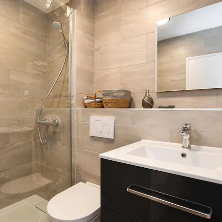 Appartamento Superbe T3 En Face Du Brevent, *